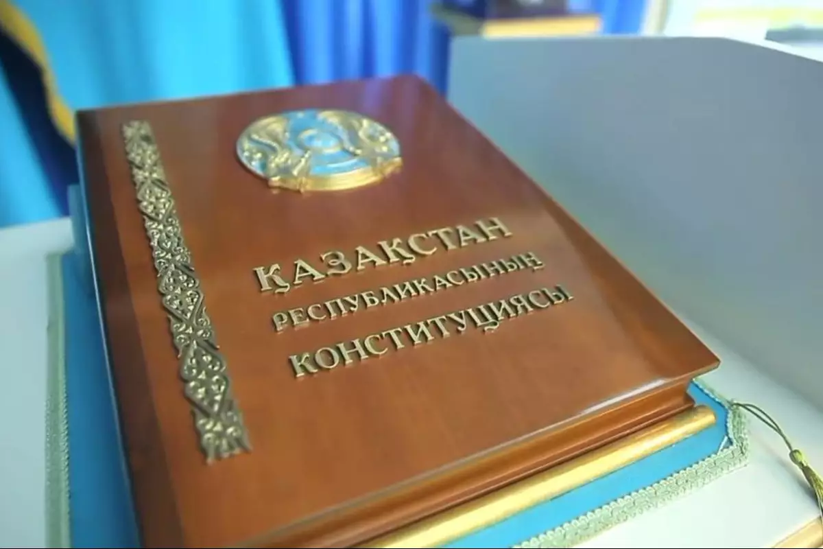 В Казахстане обсуждают новую модель преемственности президентской власти