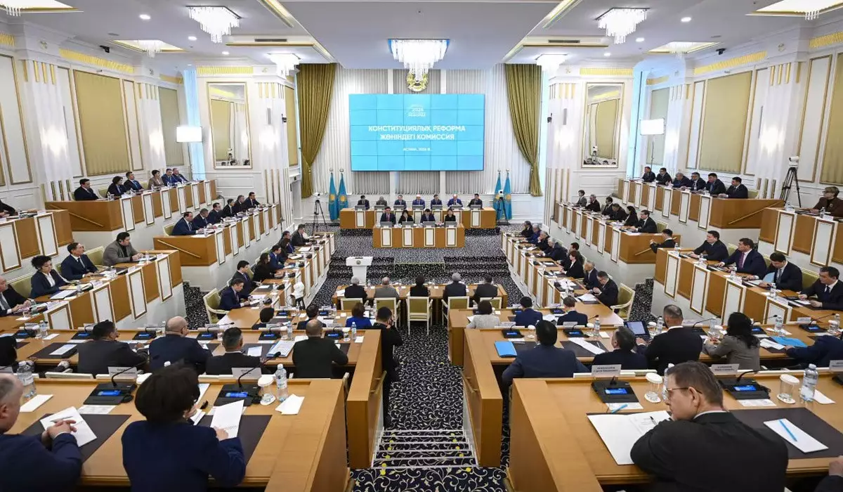 Ата Заңға дінді мемлекеттен бөлетін жаңа бап енгізу ұсынылды