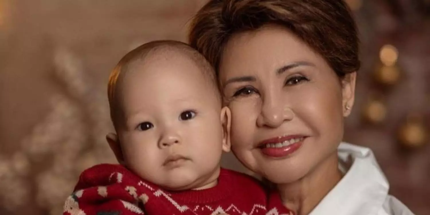 Роза Рымбаеваның үш жасар немересі білімге құштарлығымен көпшілікті сүйсіндірді