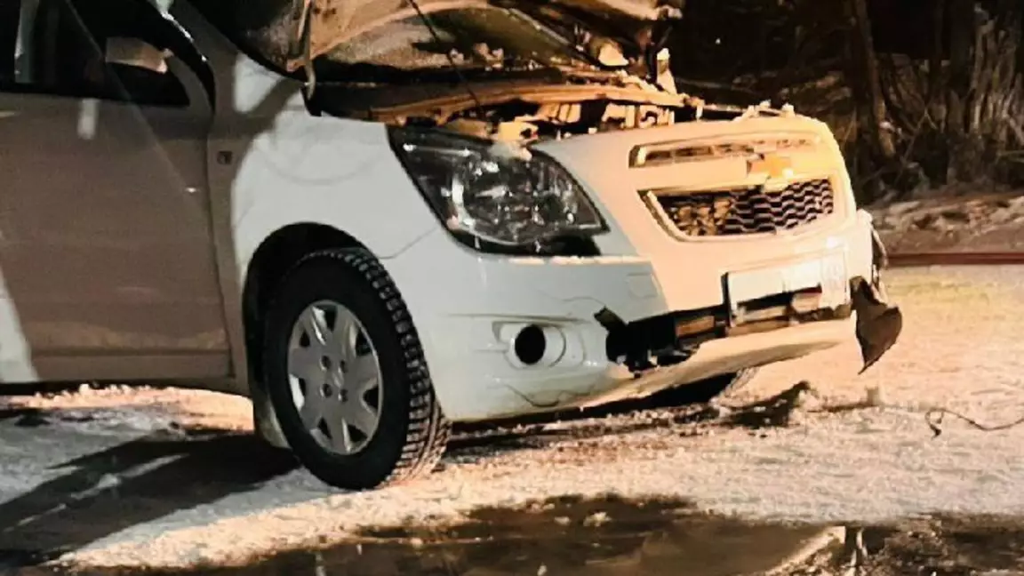 Семейде зейнеткер полицияның көліктерін өртеп жіберген