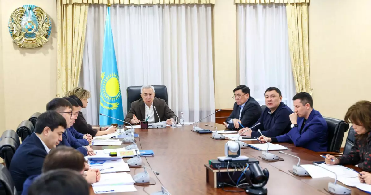   Алма, қияр мен пияз, шай  өнімдерінің бағасы арзандады   