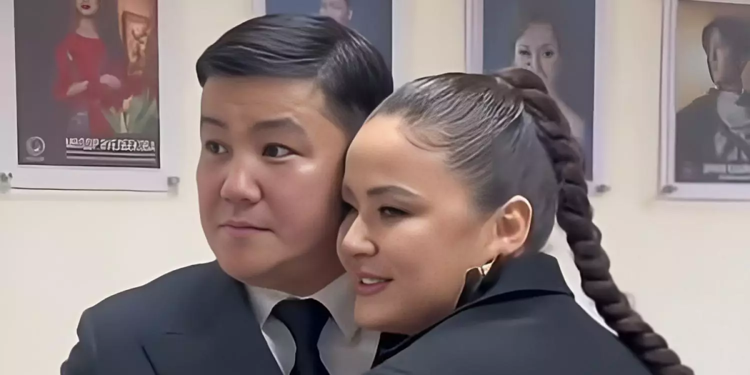 "Бәрі басынан басталады": Тұрсынбек пен Мөлдірдің құшақтасқан видеосы тарады