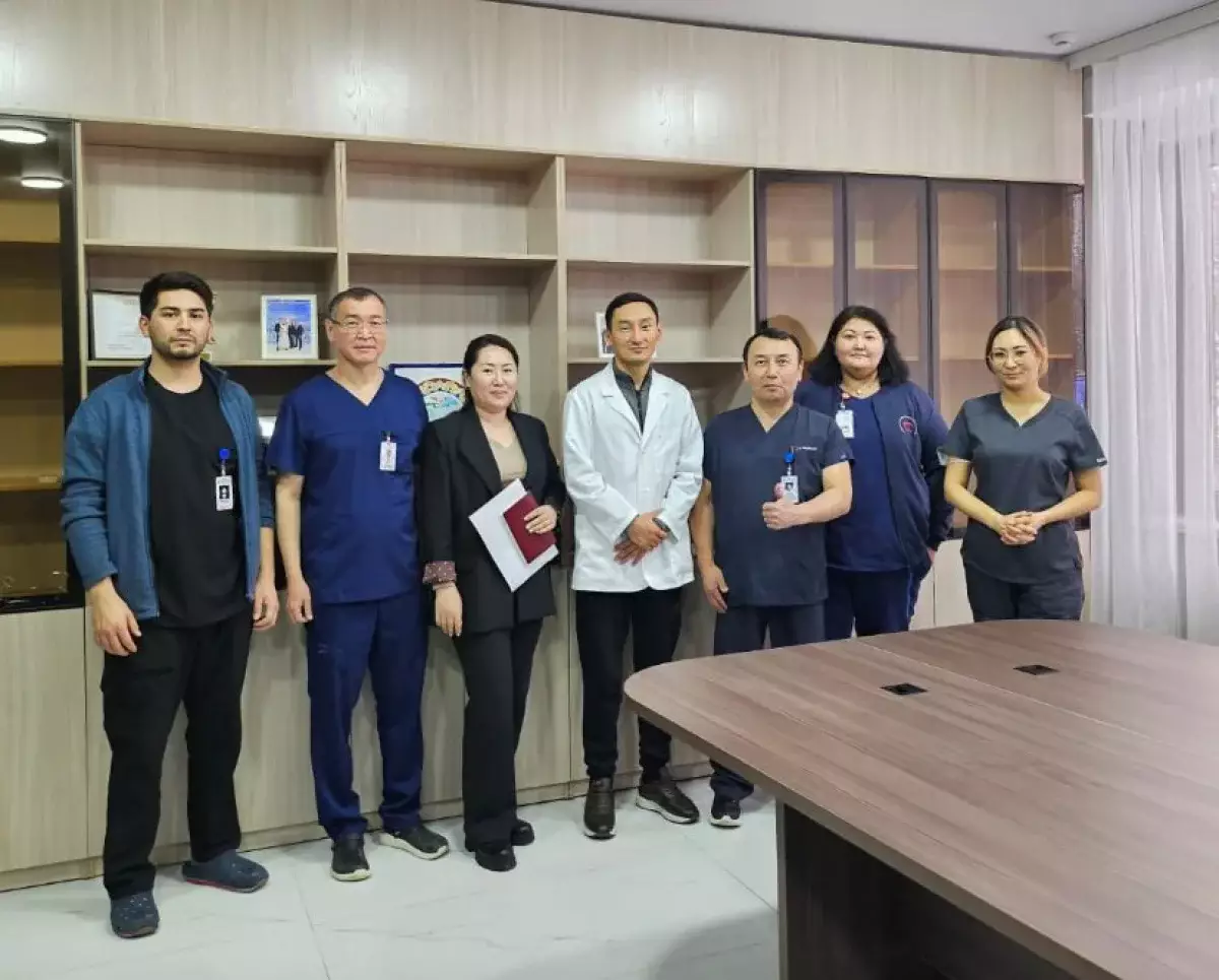 Алматы қалалық кардиология орталығында жүкті әйелге алғаш рет рентгенсіз бірегей ота жасалды