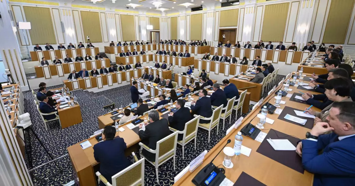   Депутат Айдос Сарым Конституциялық реформа туралы пікір білдірді   