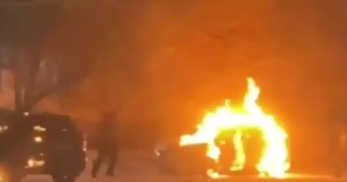  Семейде зейнеткер екі полицейдің көлігін өртеп жіберген 