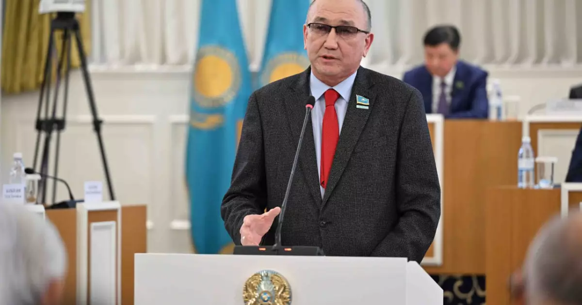  Жеке деректерді және отбасылық құпияны қорғау конституциялық нормаға айналуға тиіс – Марат Башимов 