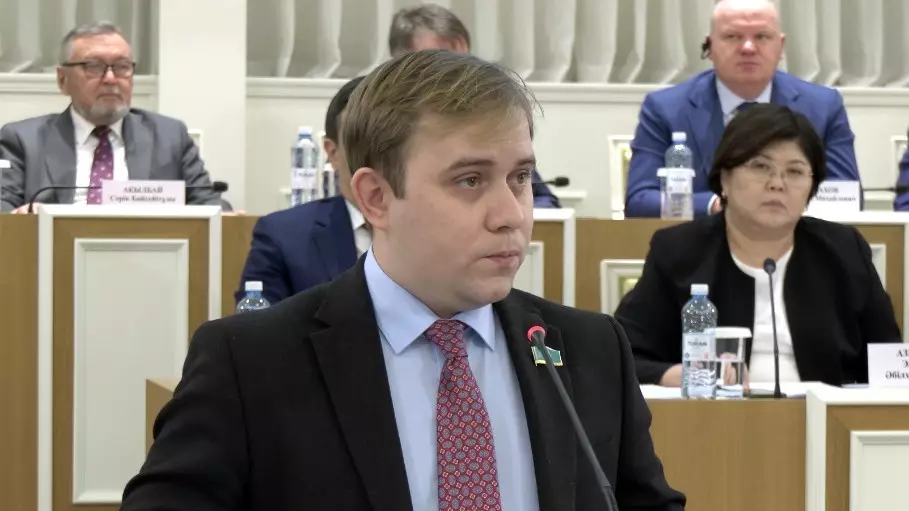 Конституциялық реформа аясында бейбіт жиналыстарға құқықтық кепілдіктер бұрынғы көлемде сақталады – депутат