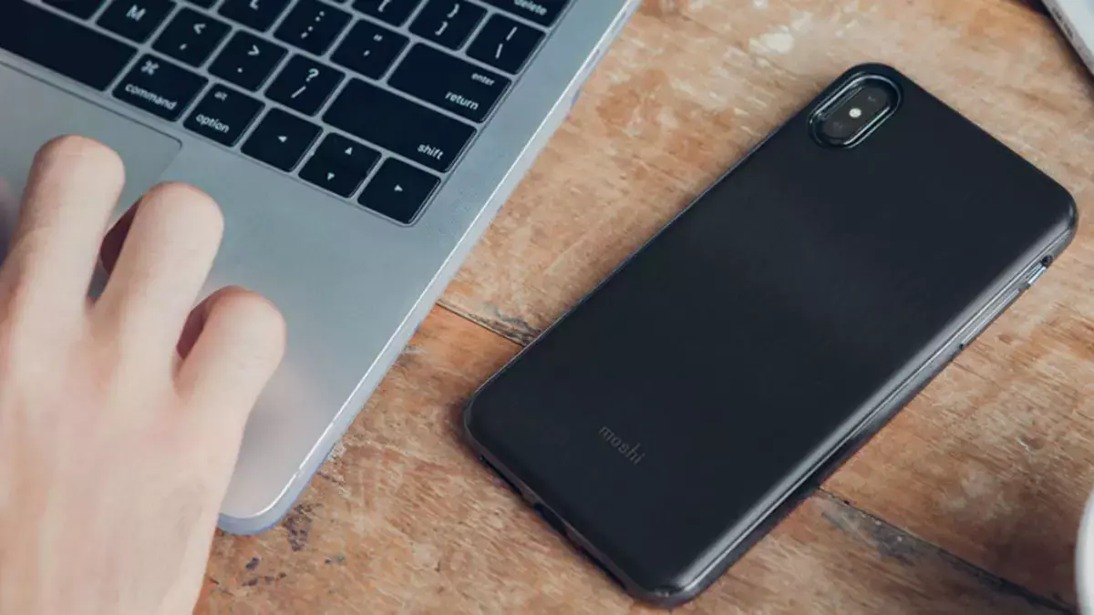 Зачем телефон должен лежать "лицом" вниз: техника, которой пользуются единицы - новости на Lada.kz 26.01.2026