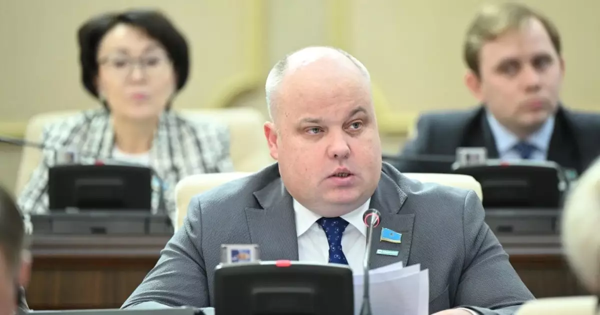  Максим Рожин: Халық кеңесі – жалпыұлттық диалогтің жаңа форматы 