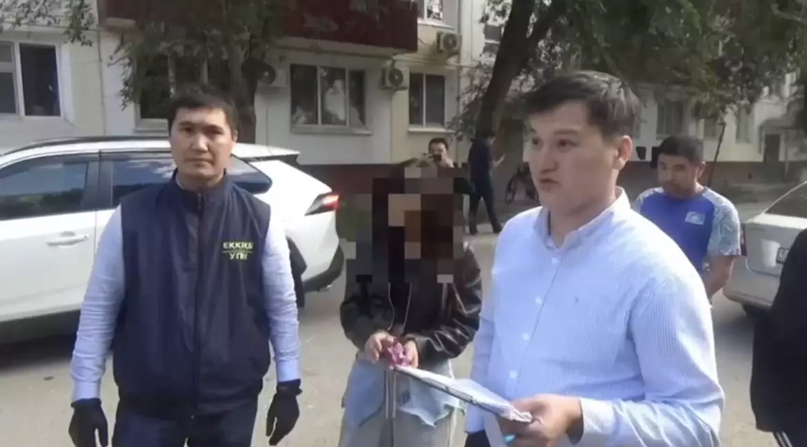 Шестерых подозреваемых в создании интернет-магазина наркотиков задержали в Атырау