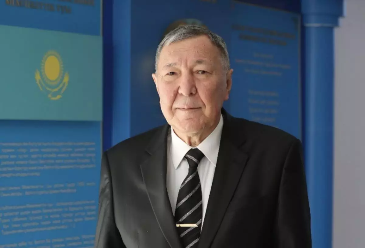 «Право на труд» вместо прежней «свободы труда» – известный юрист о поправках в Конституцию