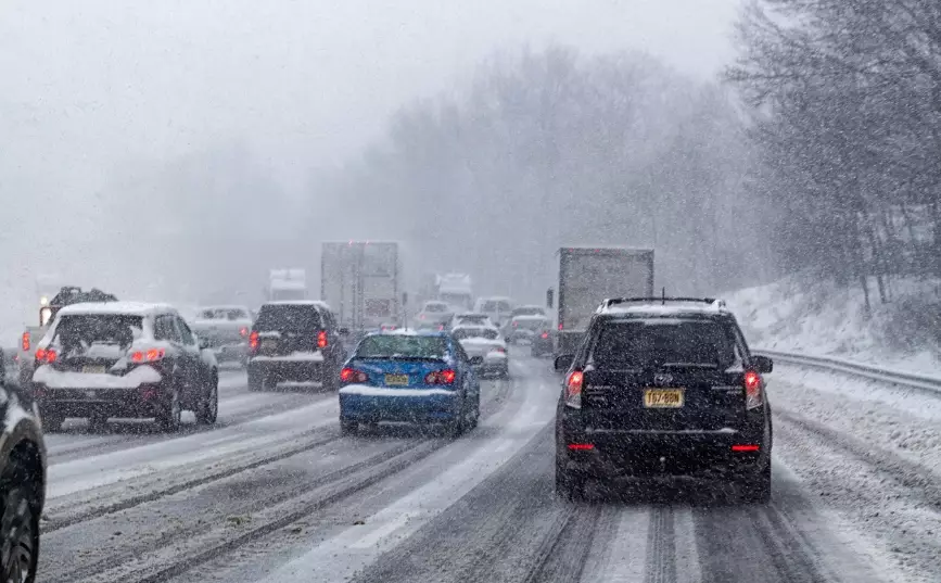 Трассу закрыли из-за непогоды в Кызылординской области