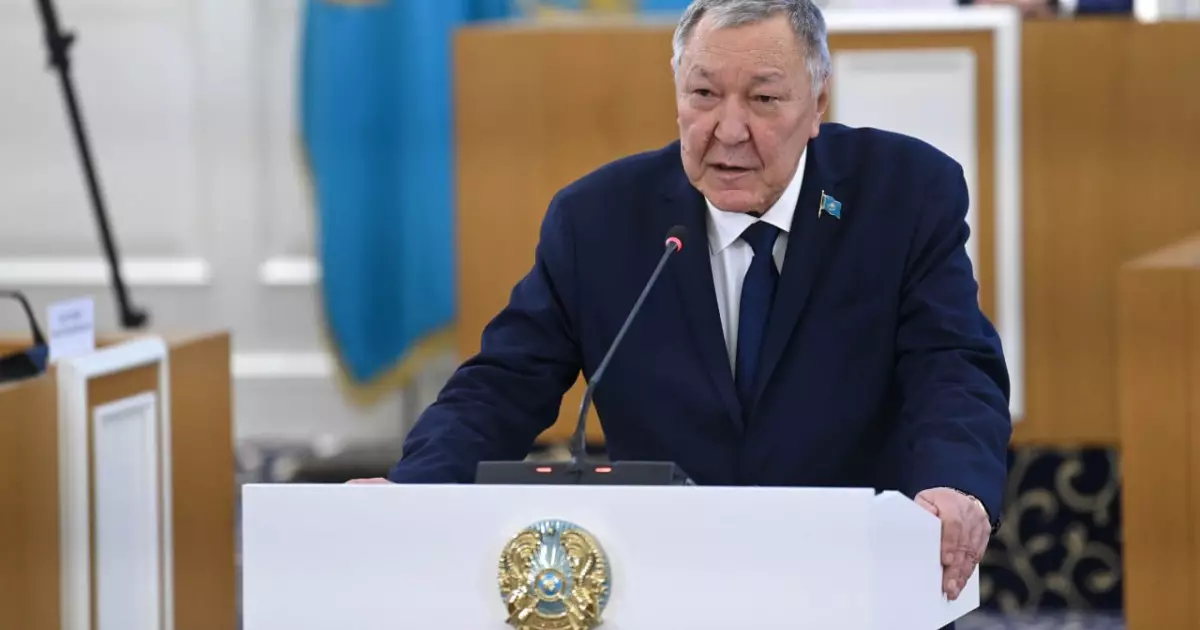  Белгілі заңгер Конституцияға өзгерістер туралы пікір білдірді 