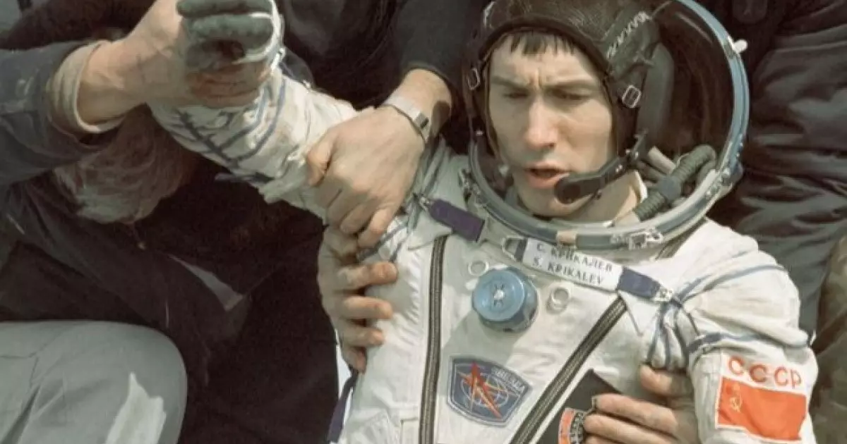  `Жерге қайта алмайсыз... Сізді ғарышқа жіберген мемлекет қазір жоқ` – Танымал ғарышкердің алған тосын хаты 