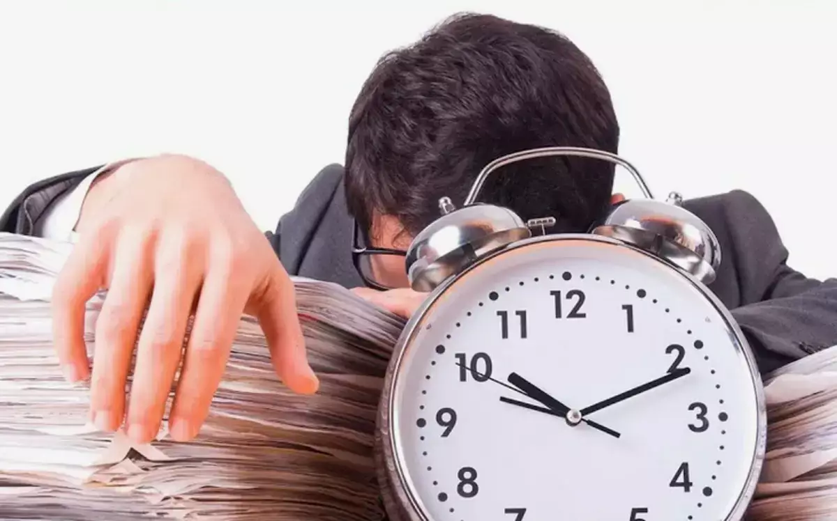 Сверхурочная нагрузка бьёт по рождаемости: Казахстан хочет усилить право на отдых в Конституции - новости на Lada.kz 26.01.2026