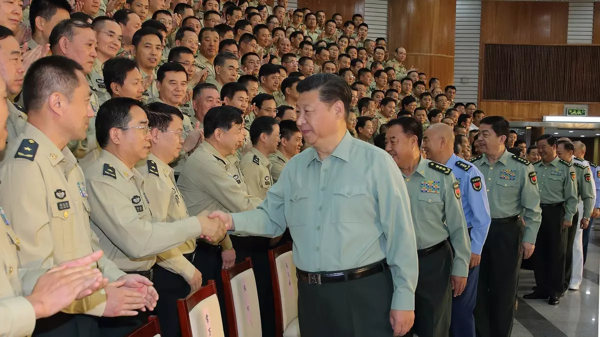 Китайские эксперты бьют тревогу из-за масштабной чистки в армии, инициированной Си Цзиньпином.