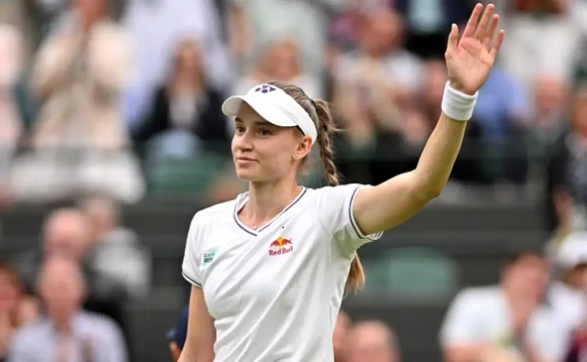 Рыбакина прокомментировала переход россиян под флаг Узбекистана