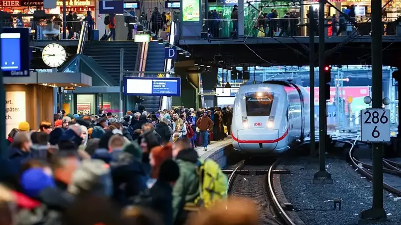 Гамбургтағы шабуыл: 15 адам жарақат алды, әйел психиатриялық ауруханаға жіберілді