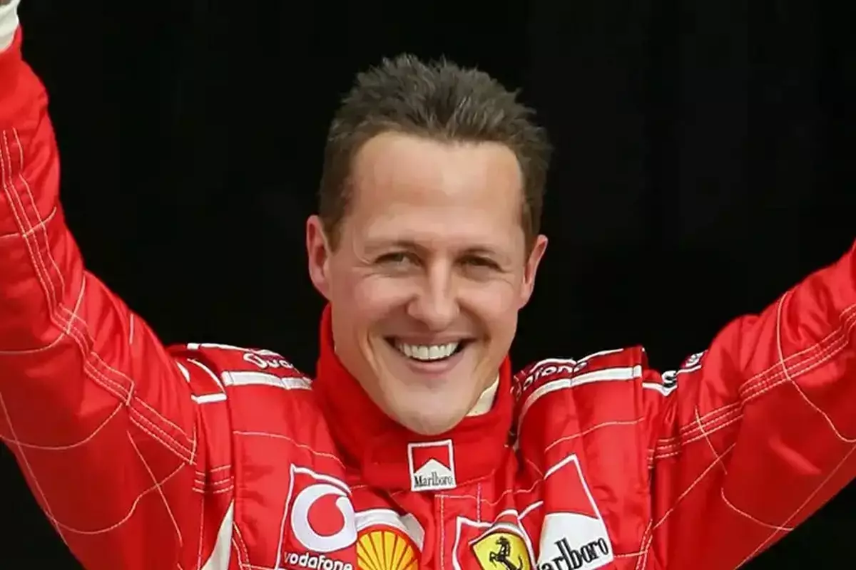 Ауыр жарақат алған "Формула-1-дің" жеті дүркін чемпионы Михаэль Шумахердің денсаулығы жақсары бастады