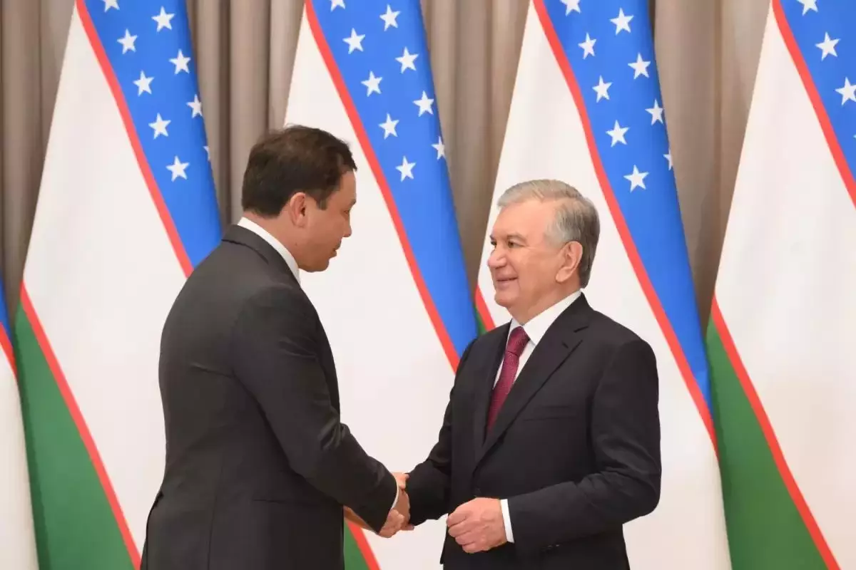 Геннадий Головкин Өзбекстан президентімен кездесті