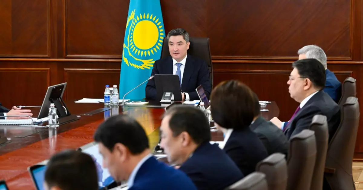  `Бұл іске немқұрайлы қарауға болмайды`: Олжас Бектенов жазға дейін туризмдегі түйткілді мәселелерді шешуді тапсырды 