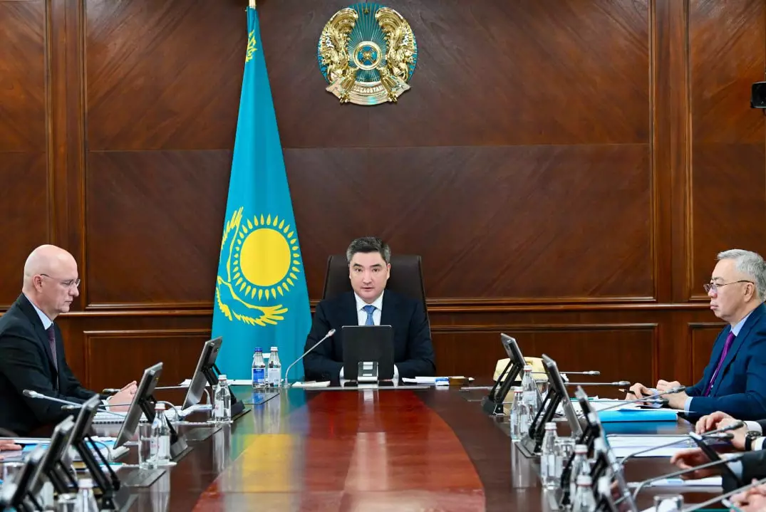 Бектенов поручил создать Оперативный координационный совет для решения проблем в туризме