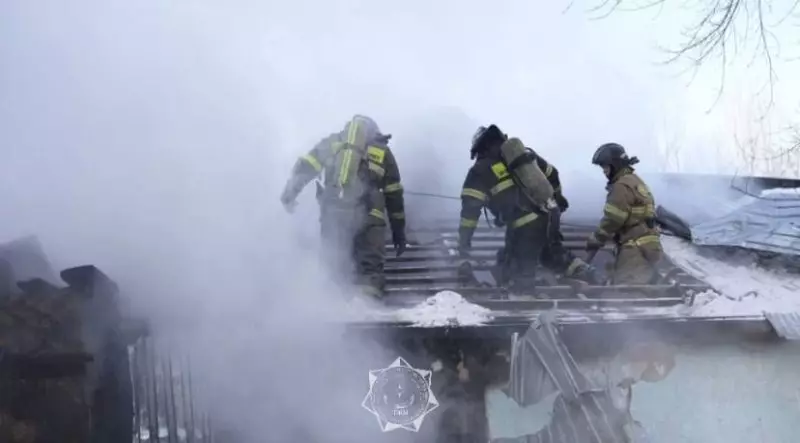 Взрыв газа произошел во время тушения пожара в Астане