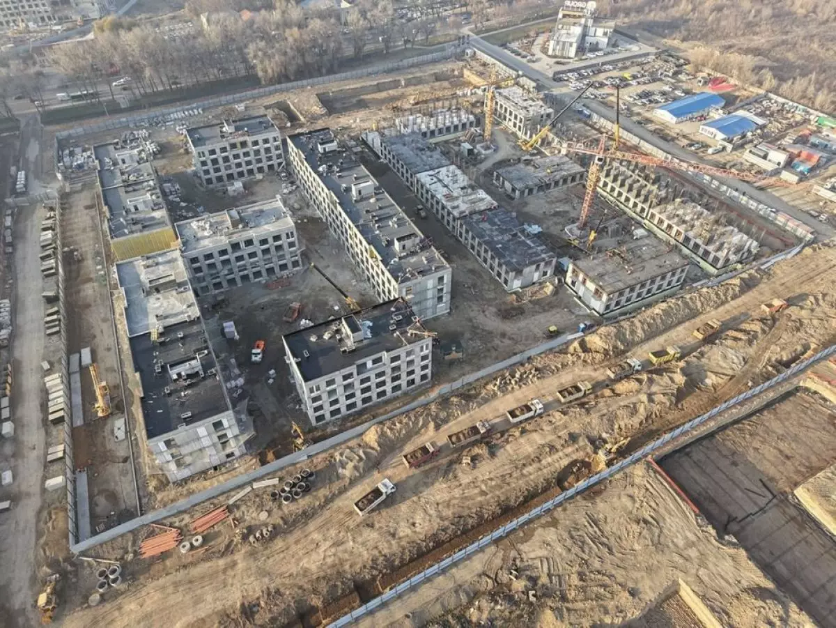 Строительство ЖК Bastion и ЖК Dream City Tech приостановлено в Алматы