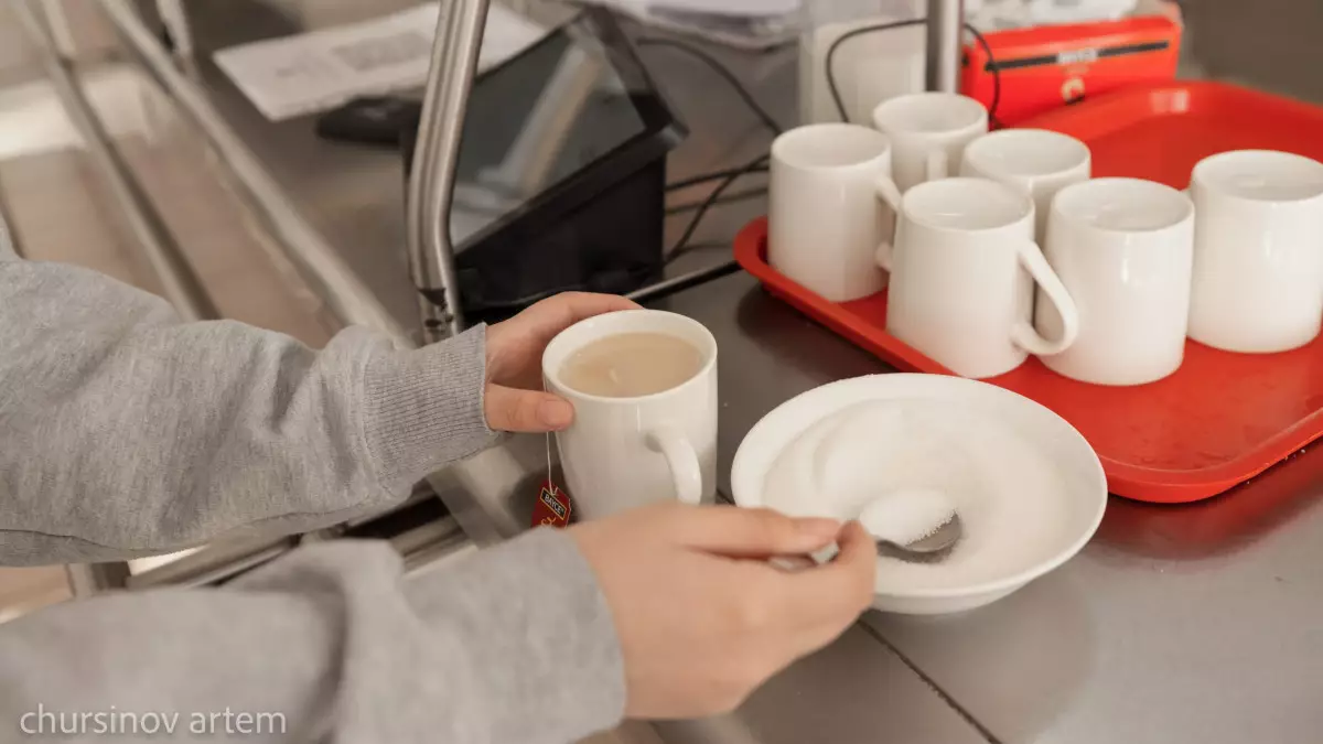 Түркістанда 70-тен астам мектеп асханасы заңсыз жұмыс істеген