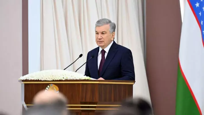 Мирзиёев объявил выговор главе ГУВД и и. о. прокурора Ташкента