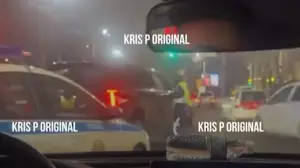 GTA-дағыдай: Алматыда кроссовер мінген шетелдік өзге көлікті жаншып, полициядан қашып кеткен