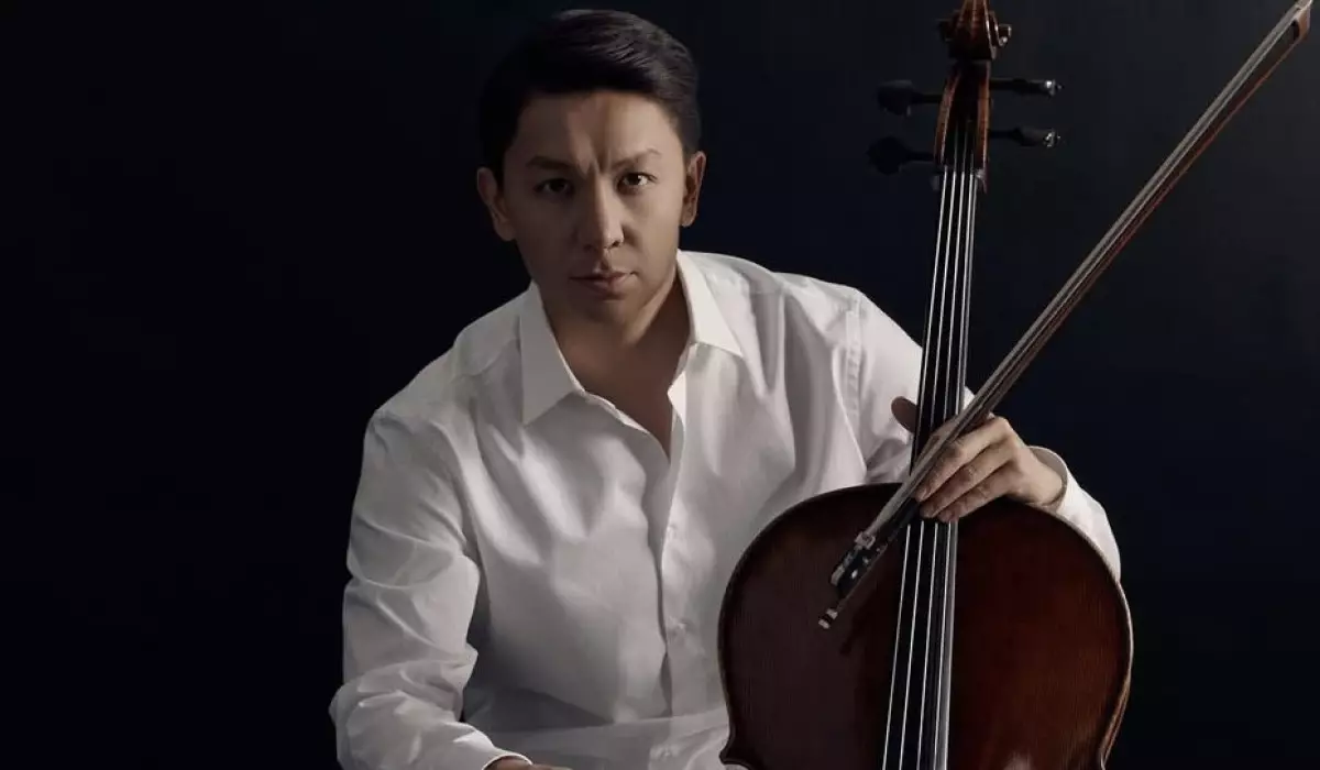 «Бір сәтте күнәһар, тәкаппар, жауыз атандым»: Бағжан Октябрь Меккедегі әрекетіне қатысты жауап берді