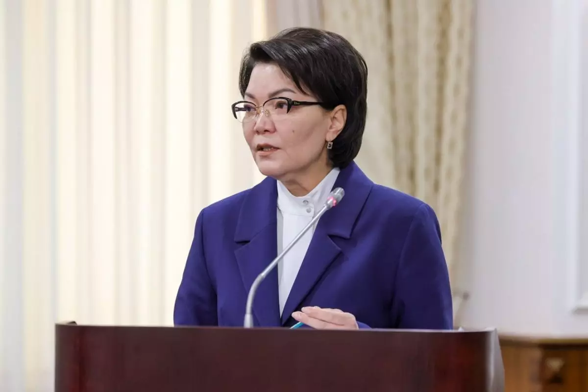 Токаев отправил в отставку министра труда и соцзащиты