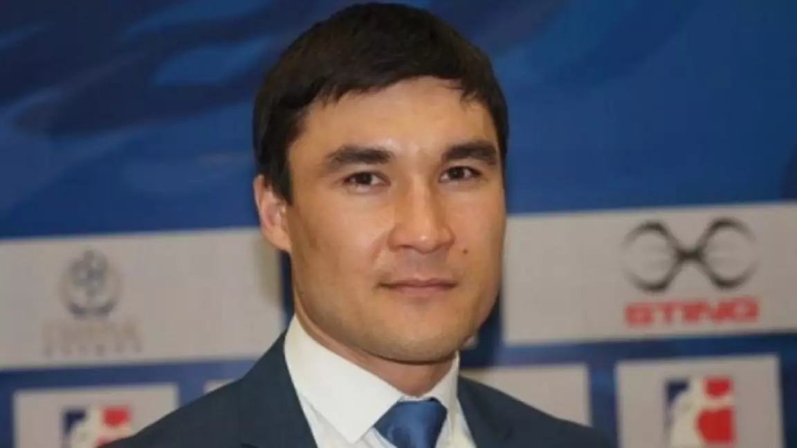 Сәпиев пен Есімханов текетіресіне министр пікір білдірді