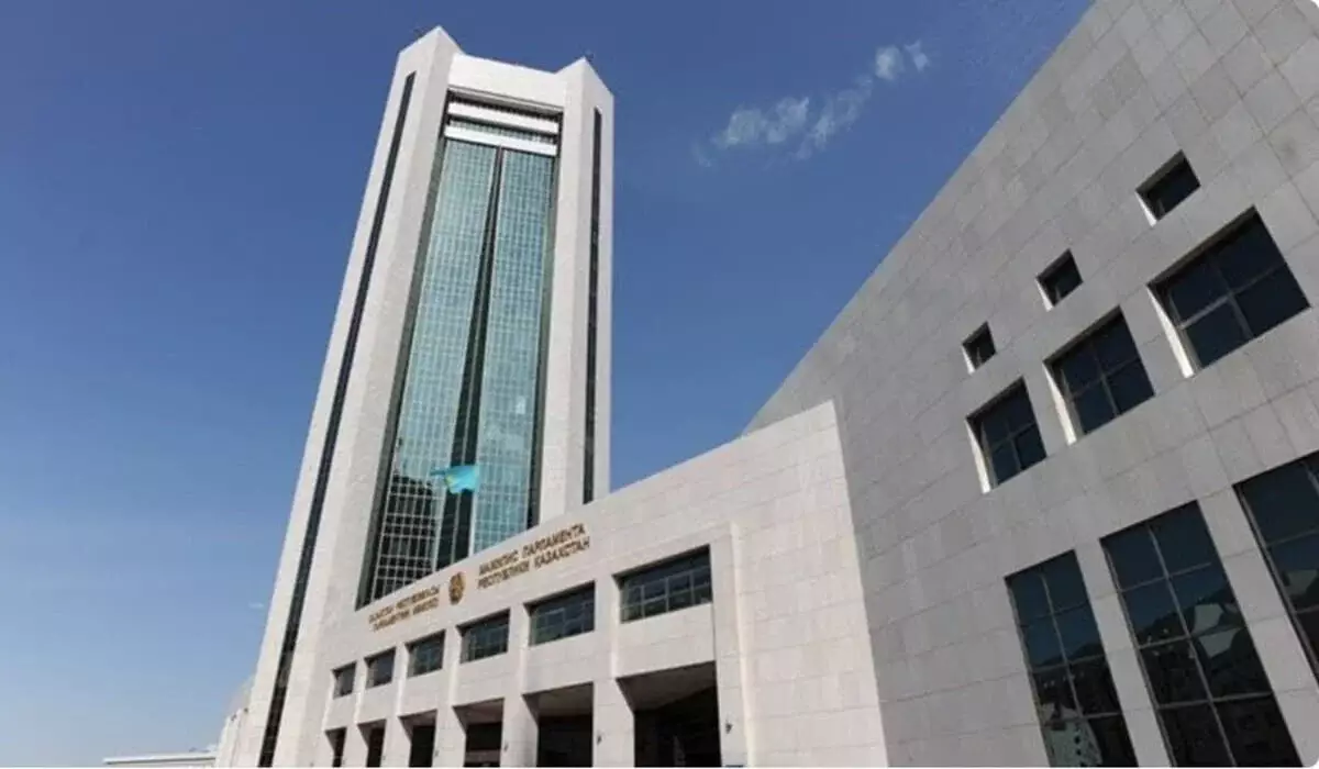 Мажилис согласовал кандидатуру нового министра труда и соцзащиты населения