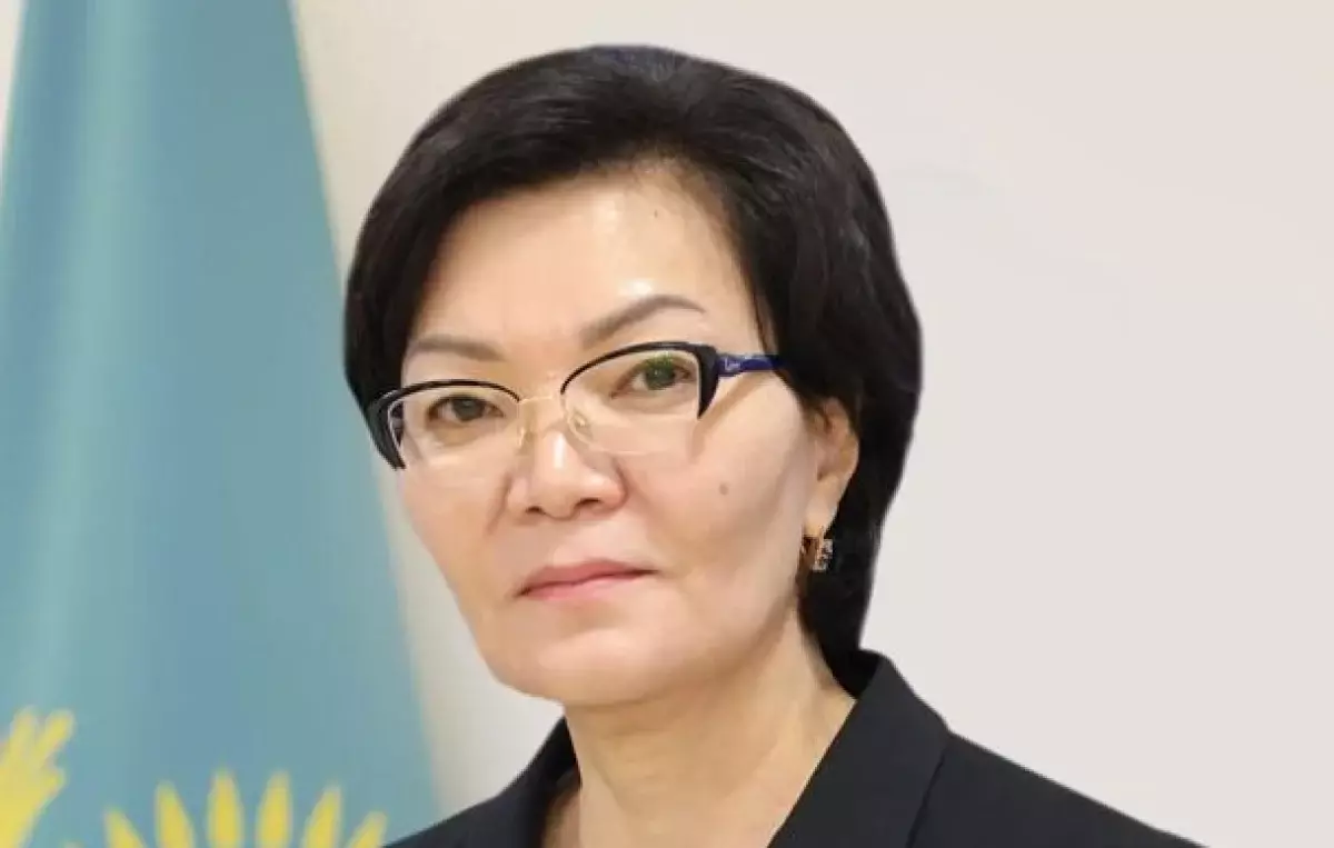 Светлана Жакупова покинула пост министра труда и соцзащиты