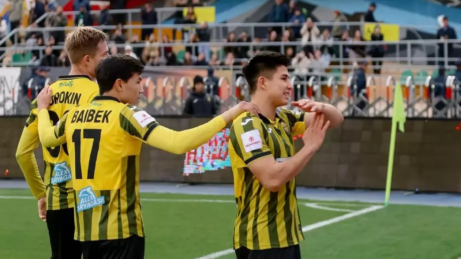 Дзюба сравнил "Кайрат" с сильнейшими клубами РПЛ