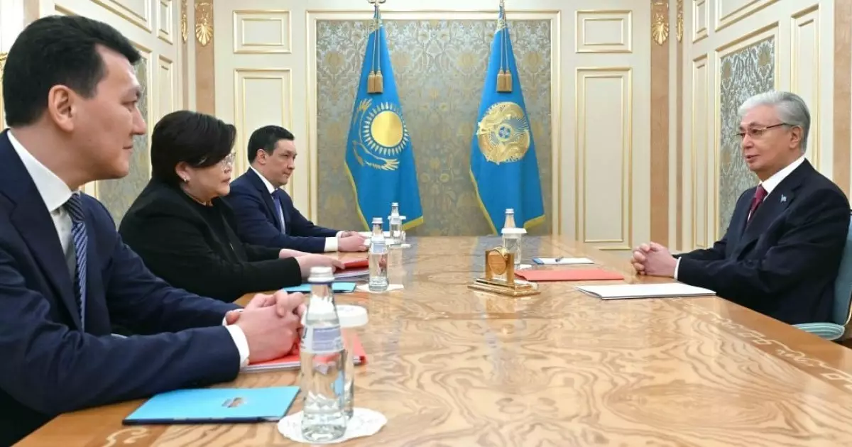  Преамбула жаңарады: Тоқаев Конституциялық комиссиямен кездесті 