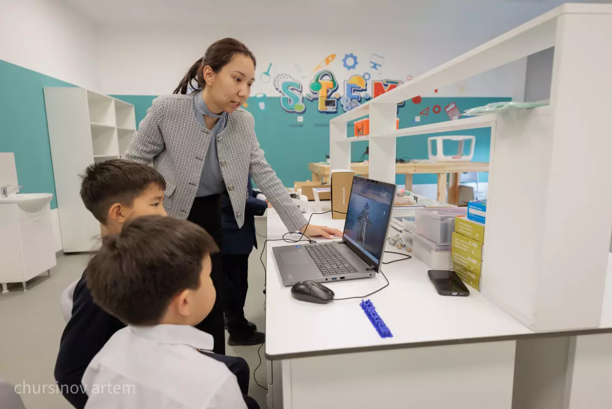 28 января школьников Астаны переводят на дистанционку