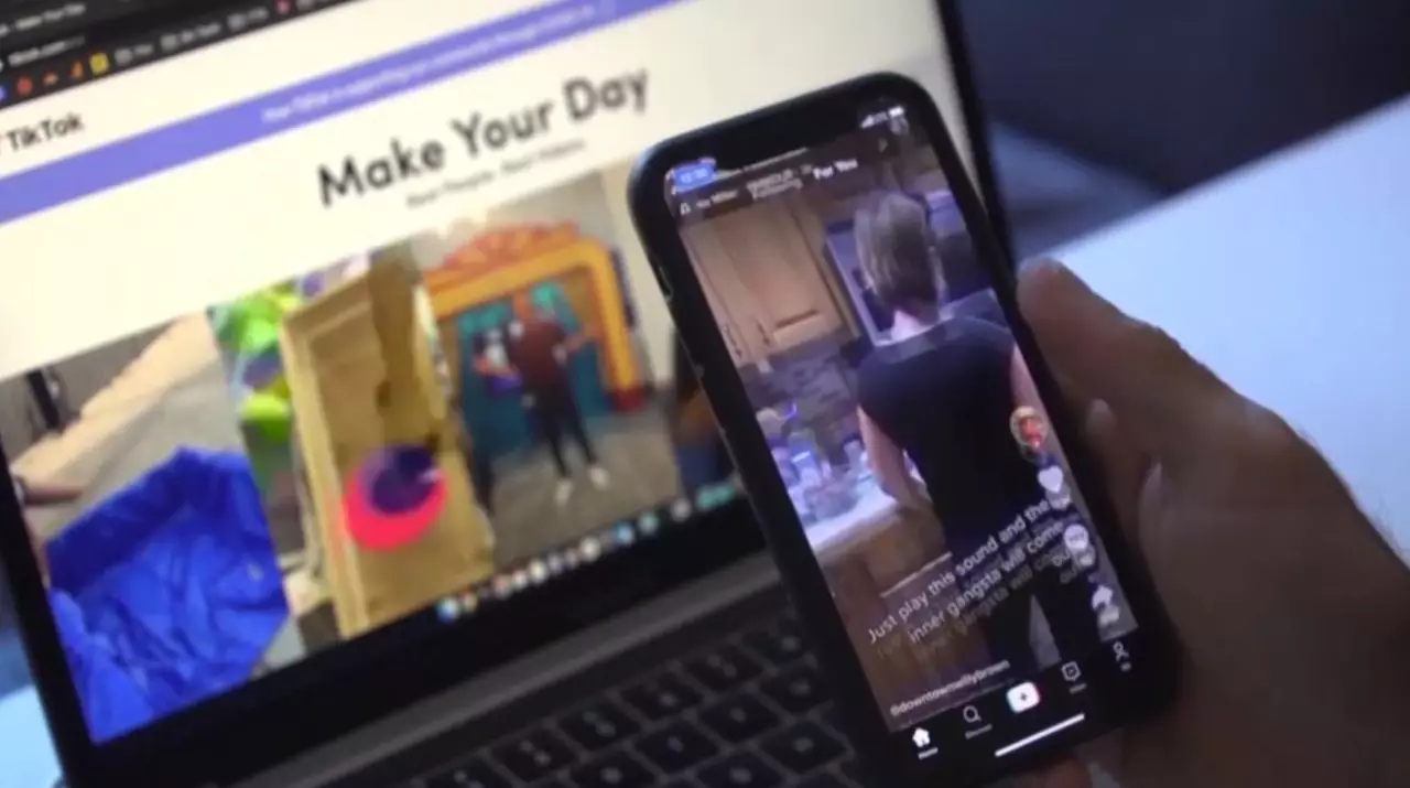 Әлеуметтік желілерге тыйым: 15+