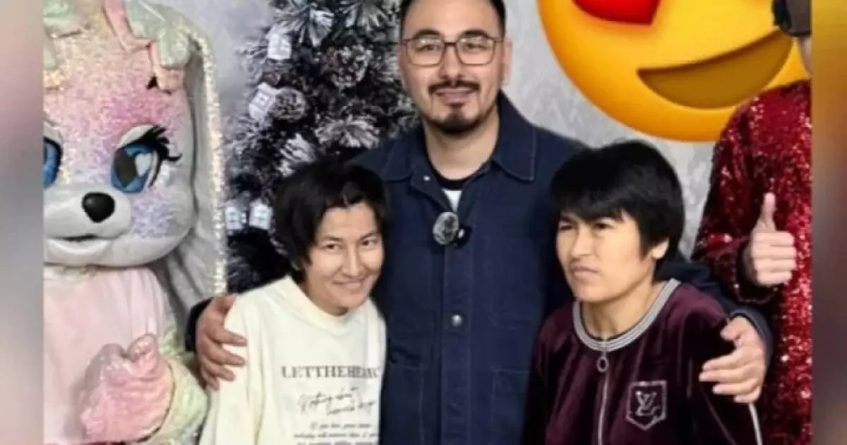  Танымал журналист Руслан Өтепбай Құндыз бен Назгүлдің жағдайын халыққа жеткізді 