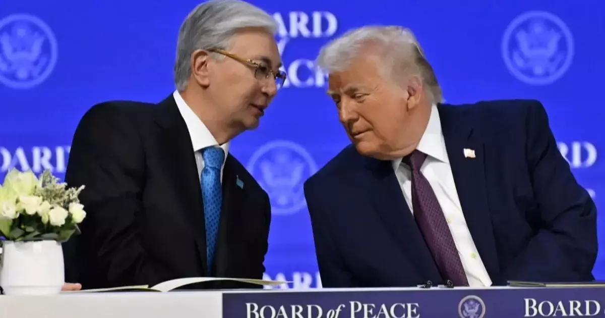  Трамп Тоқаевтың қонағын тұтқындап, өзін қонаққа шақырды (ФОТО) 