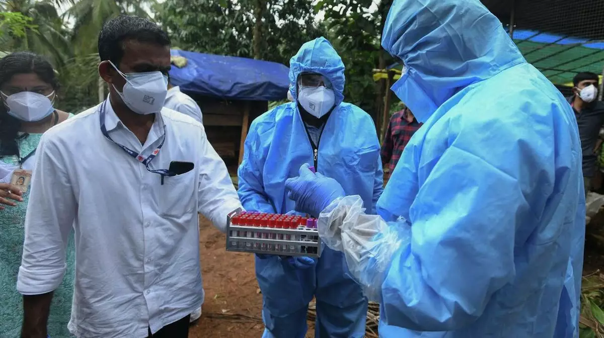 ВОЗ предупредила о риске распространения вируса Нипах со смертностью до 75%