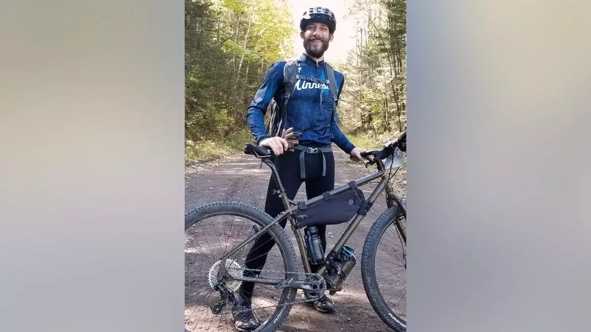 Новые детали, представленные Конгрессу, раскрывают информацию об использованном оружии и записях с нательных камер в ходе смертельной стрельбы пограничного патруля, в результате которой погибла медсестра из Миннесоты.