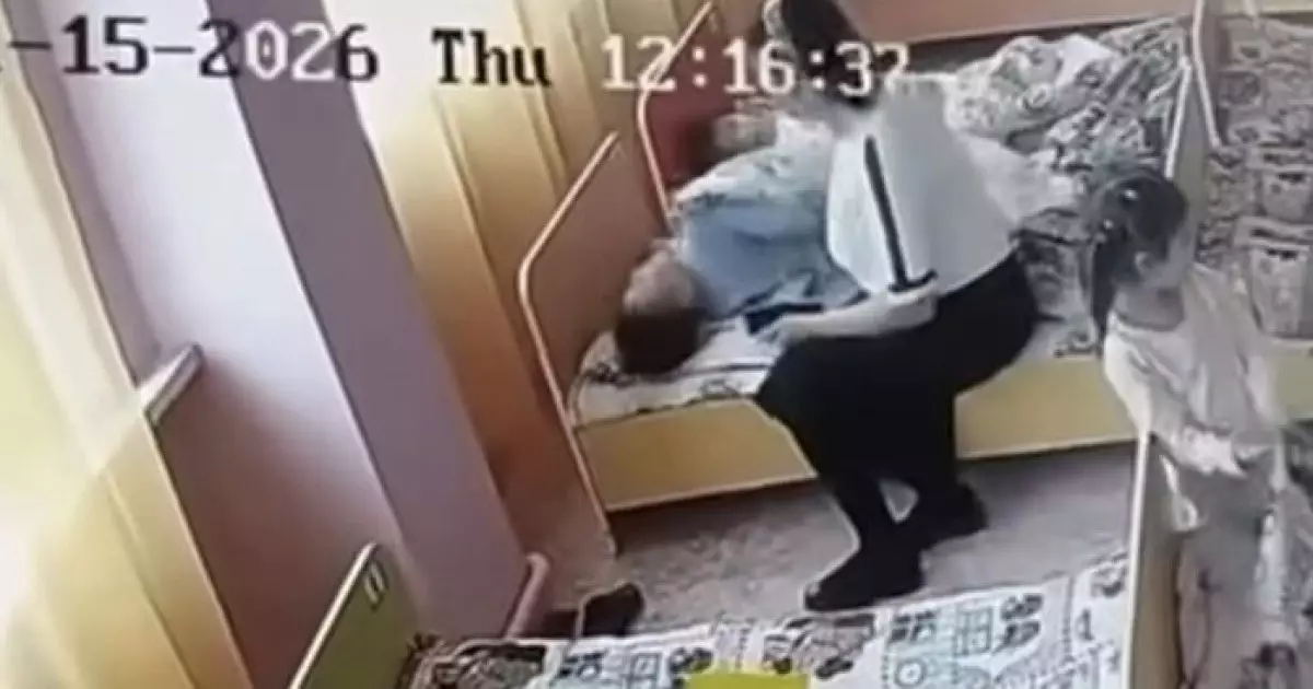  Шымкенттегі балабақшадағы сорақы жағдай: тәрбиешілер балаларды инемен қорқытылған 