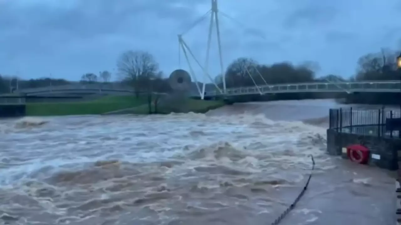 Шторм «Чандра» вызвал наводнения в Великобритании