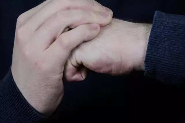 Астаналық тұрғын әйелге қоқан-лоққы көрсеткені үшін ұсталды