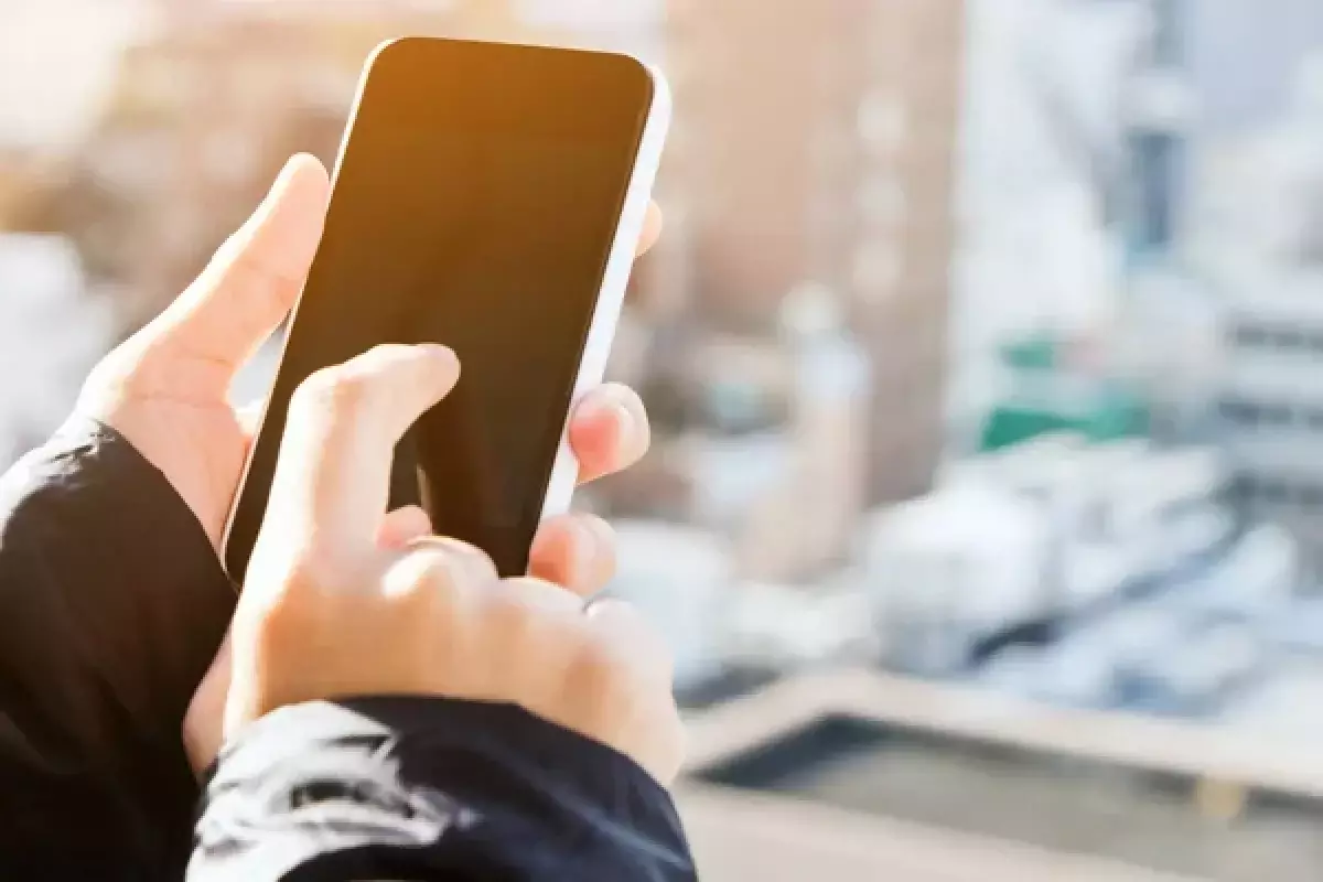 Франция может запретить соцсети детям до 15 лет