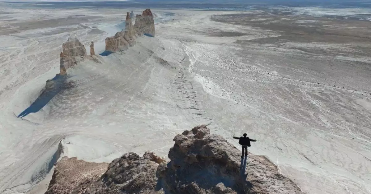   Димаш Құдайбергеннің халықаралық жобасының премьерасы Қытайда өтеді   