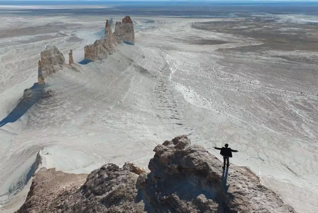 5 февраля в Китае состоится премьера проекта Димаша, снятого в Казахстане